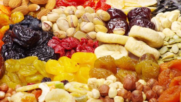 Organic-Dried-Fruits-600x338-1.jpg